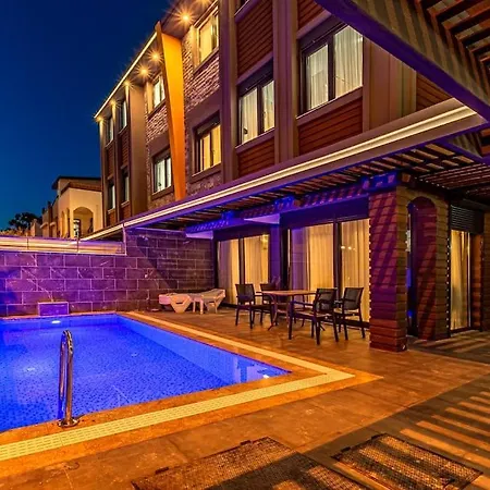 Villa Near By The Land Of Legends , Prıvate Pool Wıth Jakuzzı Vılla Euphorıa