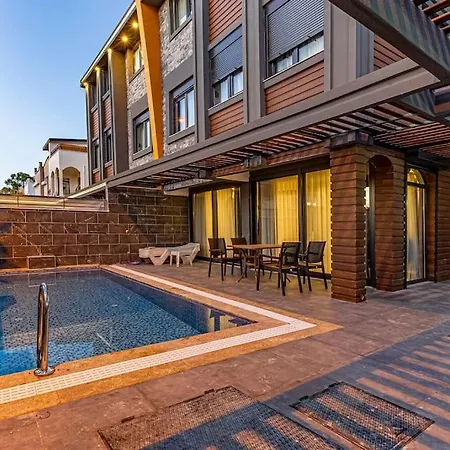 Villa Near By The Land Of Legends , Prıvate Pool Wıth Jakuzzı Vılla Euphorıa