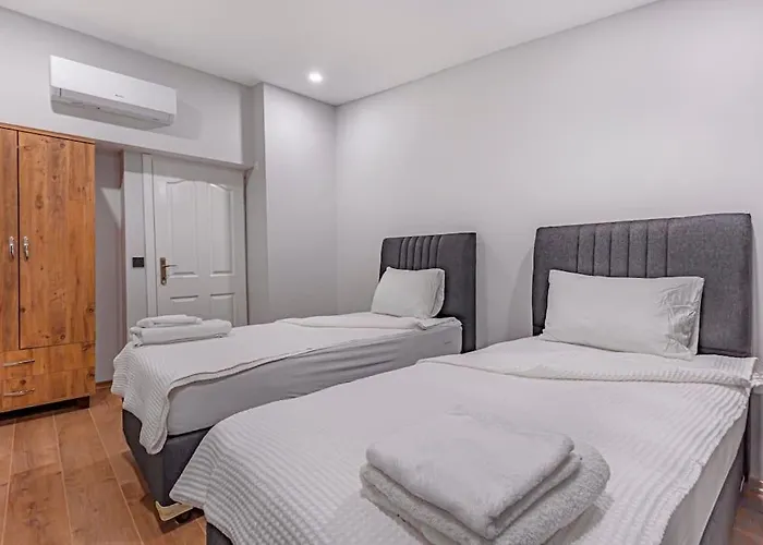 וילה Near By The Land Of Legends , Private Pool With Jakuzzi Euphoria