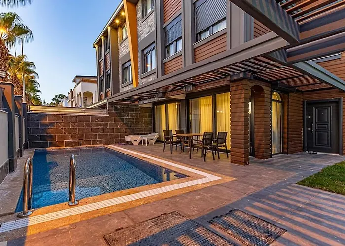 וילה Near By The Land Of Legends , Private Pool With Jakuzzi Euphoria