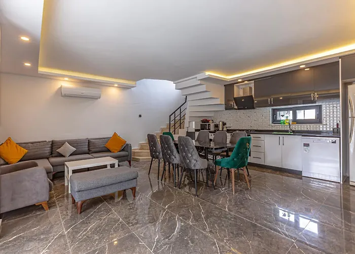 וילה Near By The Land Of Legends , Private Pool With Jakuzzi Euphoria באלאק